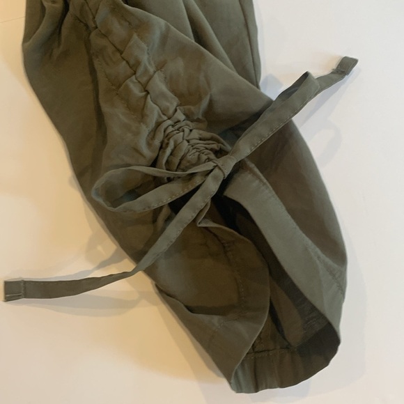 Sofia Vergara Olive Green Lightweight Cropped Luxe Cargo Pants Women’s Large - Picture 3 of 5